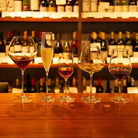 Wine Bar 綺羅星