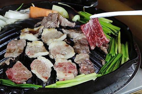 ニュー馬焼食堂 やぐら