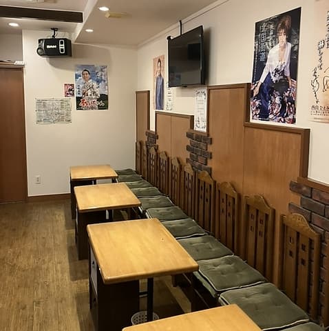 カラオケ喫茶たから