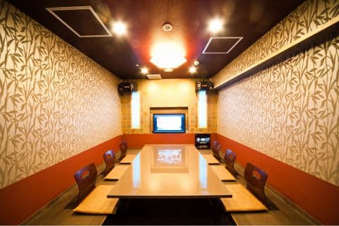 カラオケ レインボー 熊取店