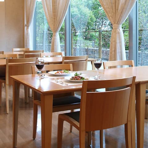 レストラン アイリス