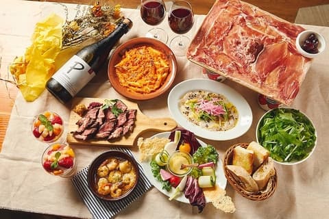 ワインの酒場ディプント五反田店