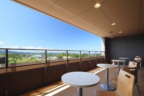 Cafe TRiAN カフェ トリアン