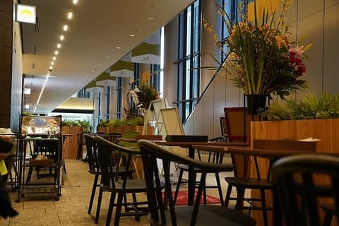 ロイヤルココナッツガーデン 大手町店