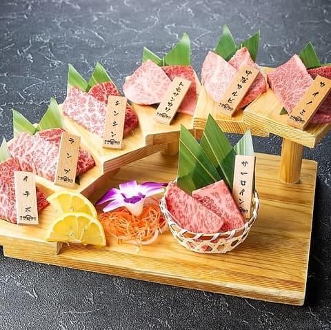 牛犇焼肉(うしひしやきにく)高田馬場